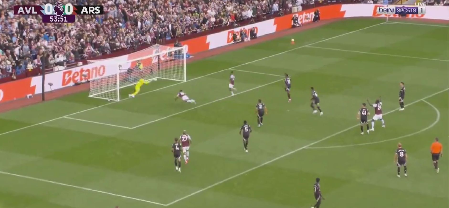 Ο Ράγια από τον Αύγουστο έκανε την επέμβαση της σεζόν! (vid)