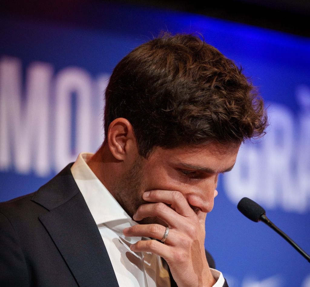 Λύγισε ο Ρομπέρτο: «Μπαρτσελόνα, σε αγαπώ! Θα γυρίσω, σου πρόσφερα τα πάντα» (vid)