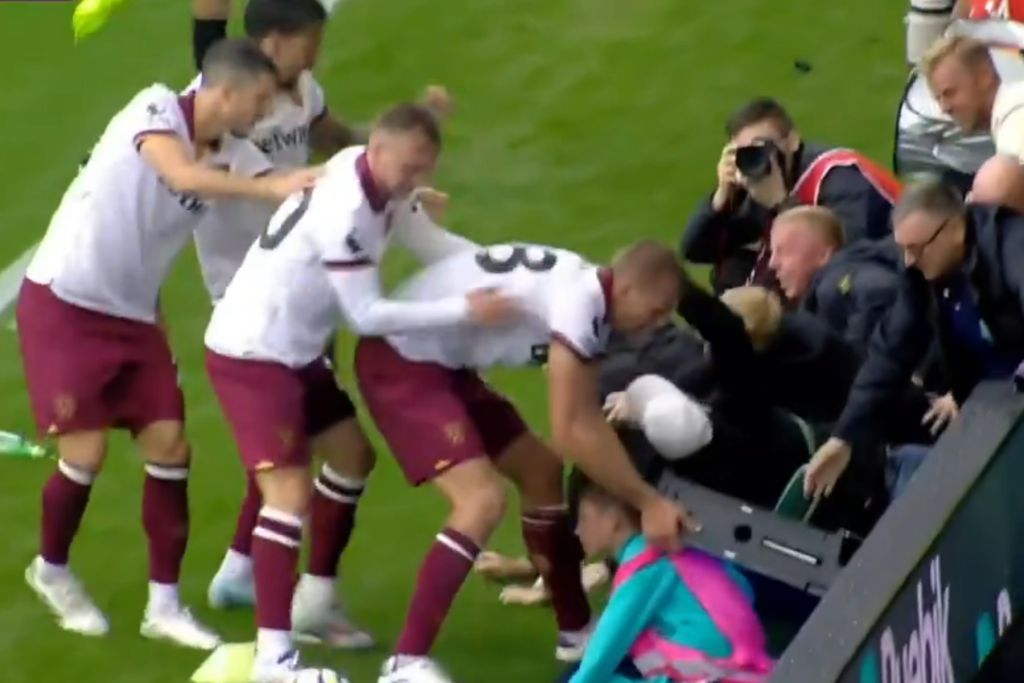 Ο Σούτσεκ… έσωσε ένα παιδάκι κατά την διάρκεια των πανηγυρισμών (vid)