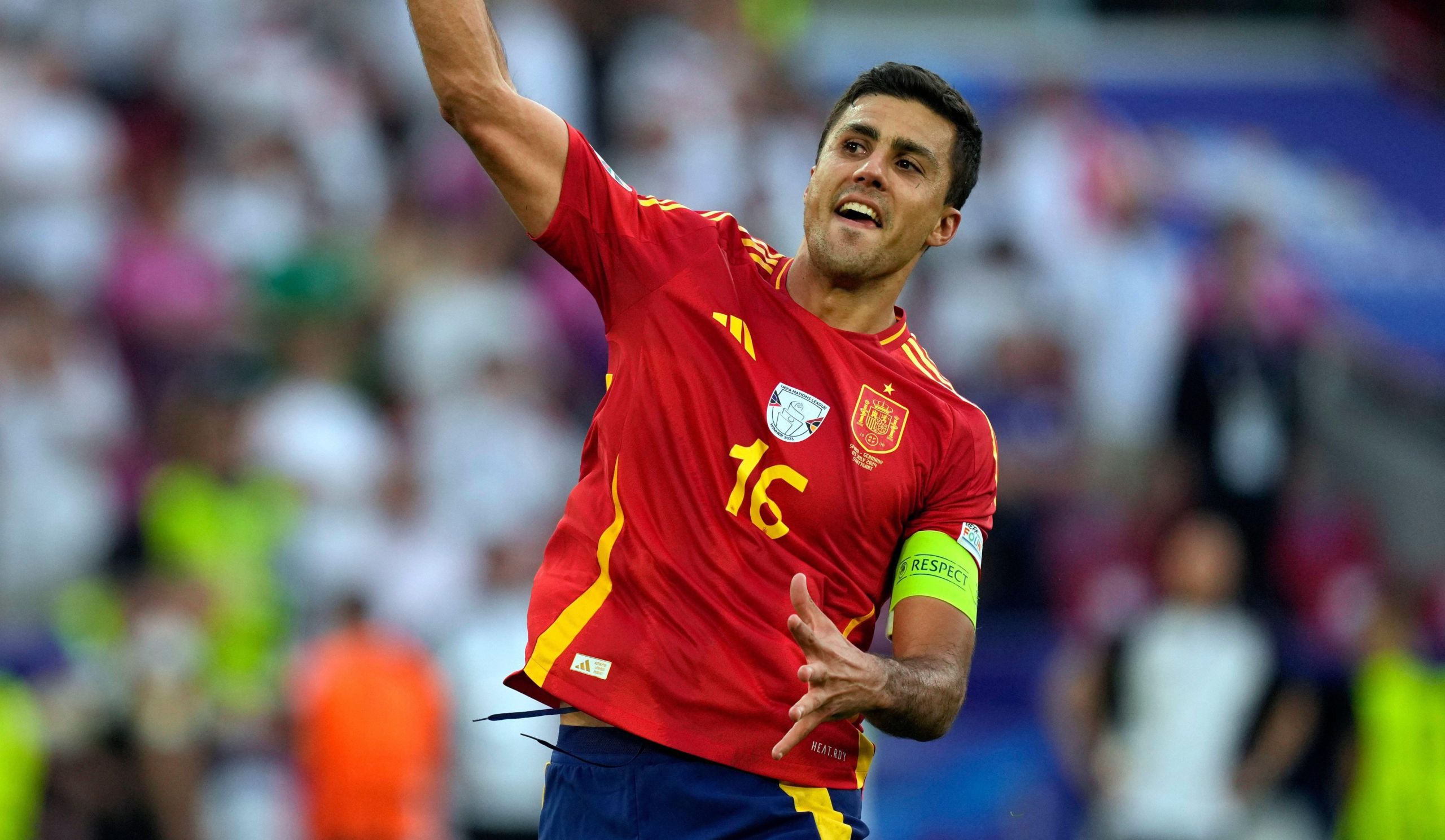 «Ο Ρόδρι είναι ο καλύτερος παίκτης του κόσμου… Αξίζει τη “Χρυσή Μπάλα”»