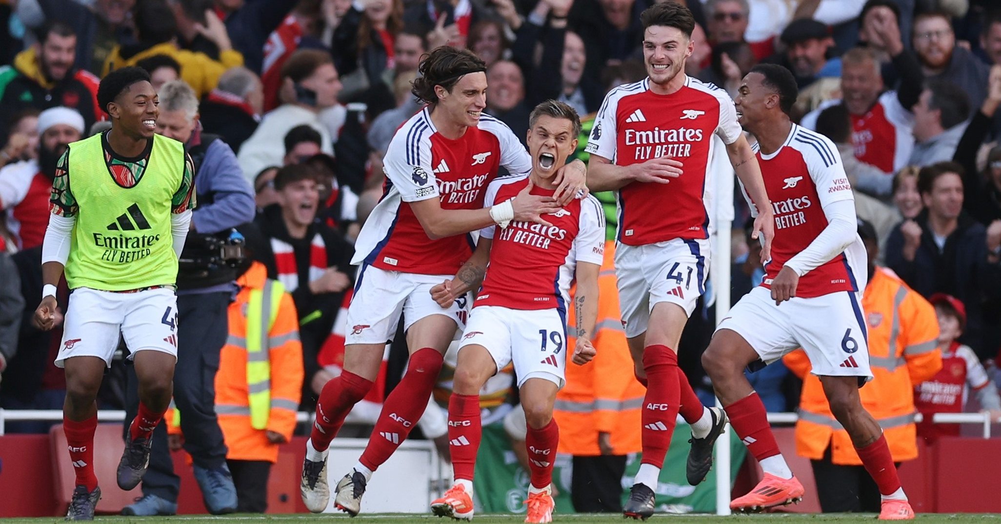 Στην Άρσεναλ αρέσουν τα θρίλερ, αλλά πιο πολύ η… κορυφή! (vid)