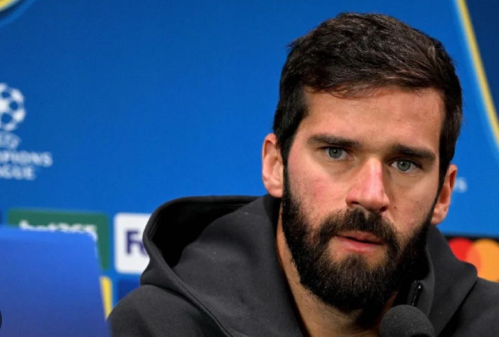 Τα είπε όλα ο Άλισον: «Κανείς δεν ρωτάει τους ποδοσφαιριστές, εξαντλητικό το καλεντάρι»