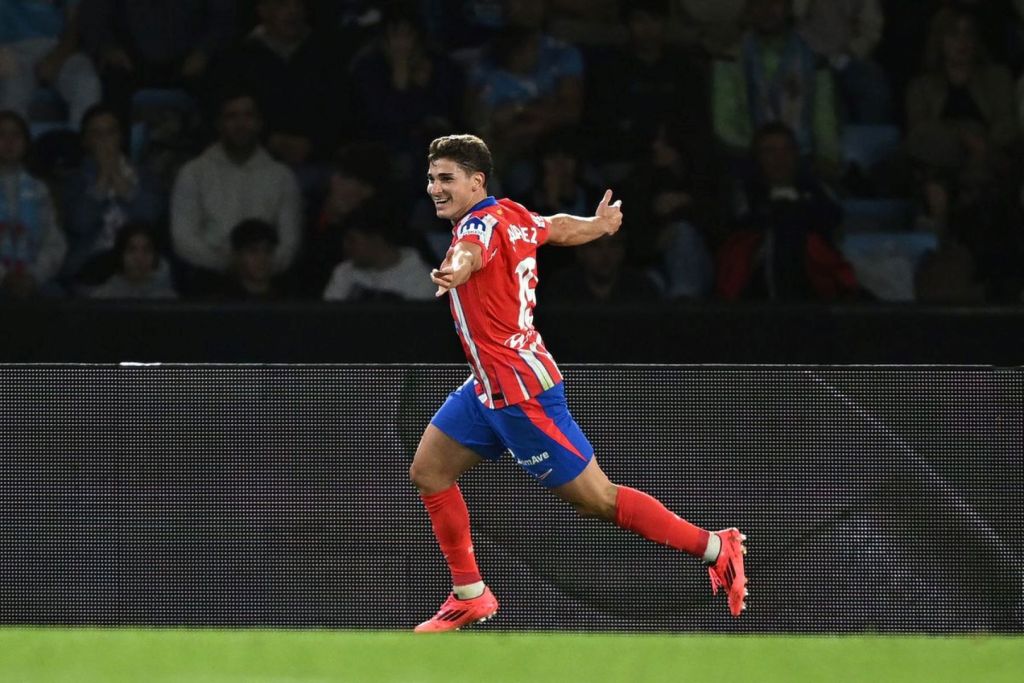 Γι’ αυτό πήρε τον Άλβαρεζ η Ατλέτικο – Για να της χαρίζει «τρίποντα» (vid)