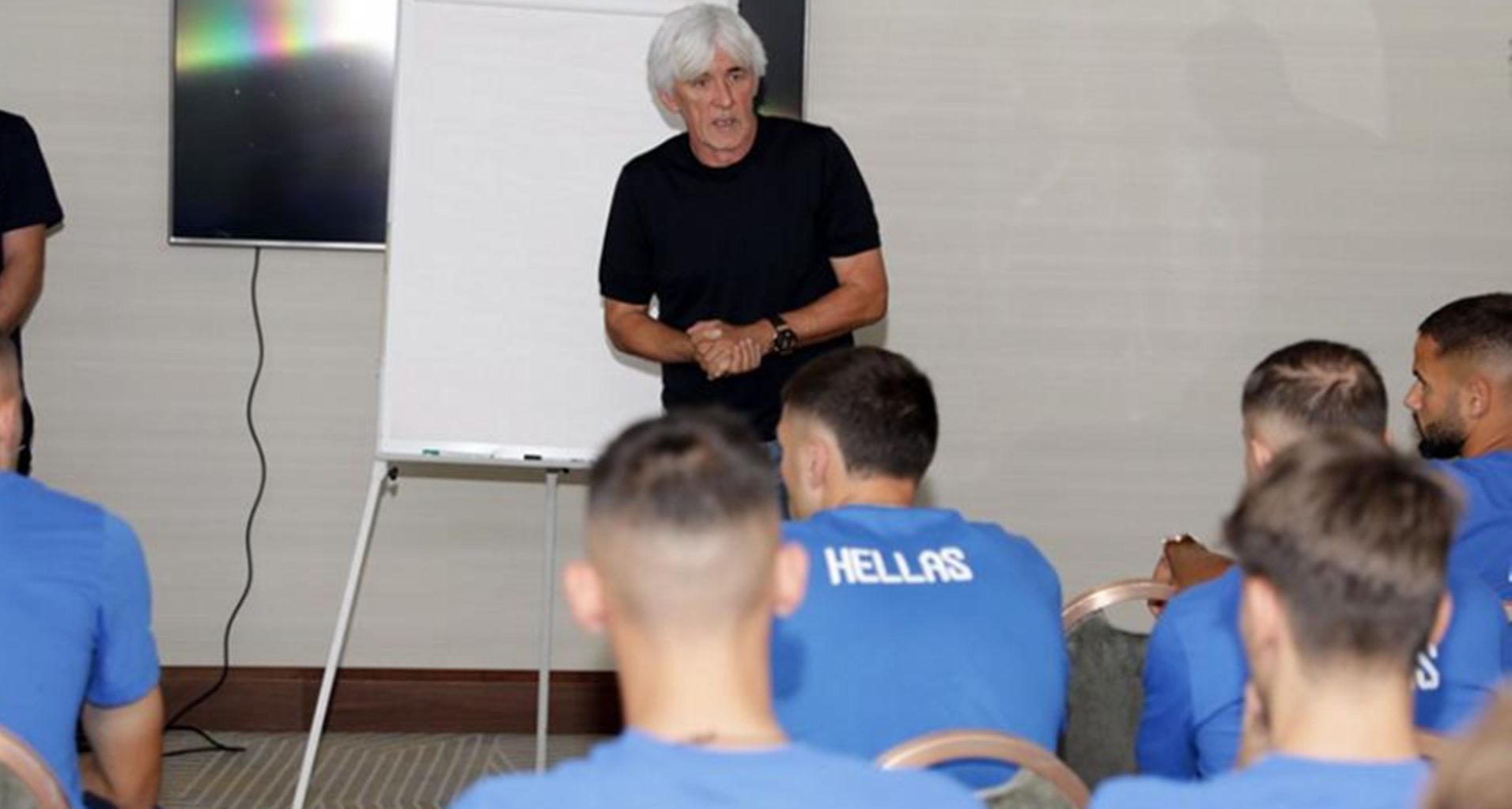 Συγκίνησε τους παίκτες της Εθνικής ο Γιοβάνοβιτς με την ομιλία του!