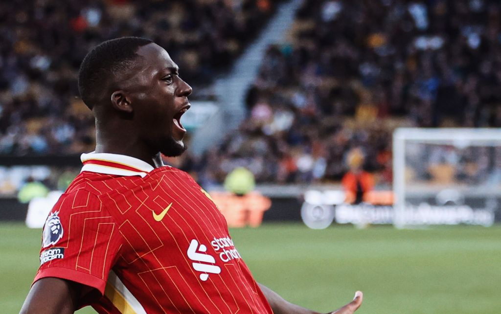 «Κατασπάραξε» τους «Λύκους» και… πάτησε κορυφή η Λίβερπουλ