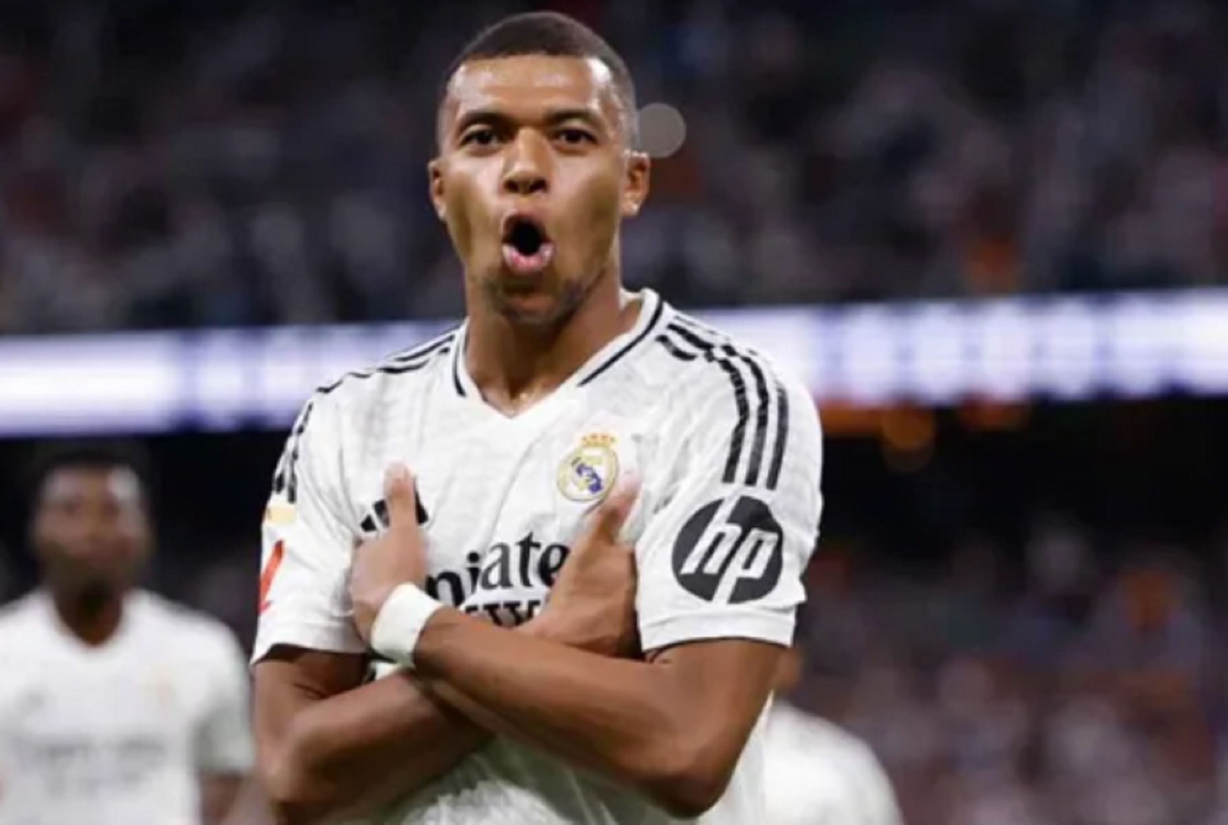 Μπαπέ: «Πρέπει να κερδίσουμε τα πάντα το 2025»