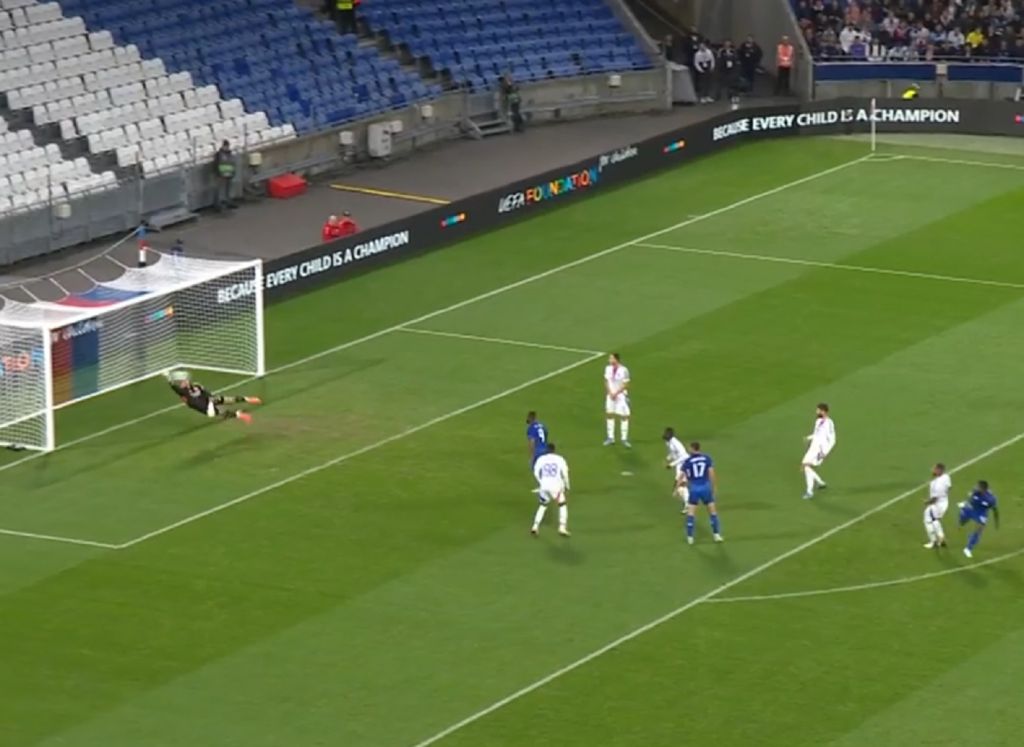 Η μεγάλη στιγμή του Ολυμπιακού με Ροντινέι να παγώσει τη Λιόν (vid)