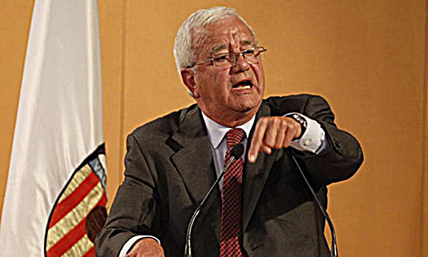 Αδιανόητος ο πρώην πρόεδρος της Βαλένθια: «Η Ρεάλ έχει 8 μαύρους, ήθελα να εξαγοράσω διαιτητή!