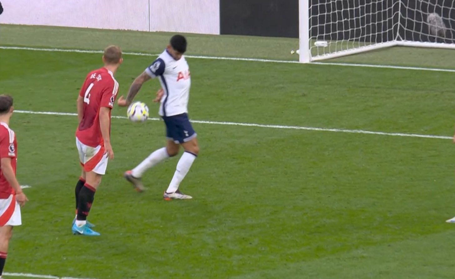 Πεντακάθαρο χέρι πέναλτι του Ρομέρο – «Κοιμήθηκε» ο διαιτητής! (vid)