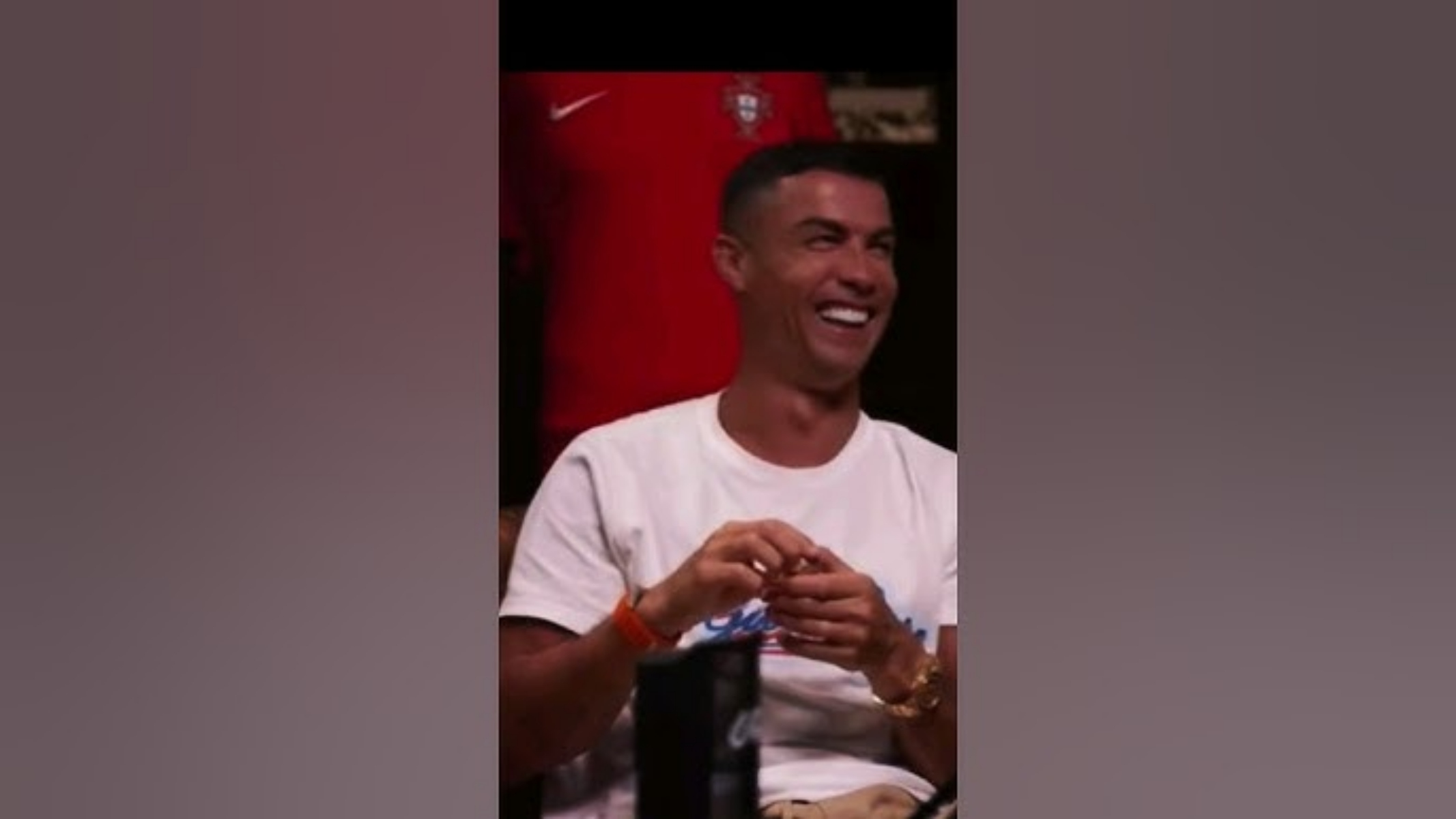 Ο Ρονάλντο μιμήθηκε τον Μέσι και «έριξε» το ίντερνετ (vid)