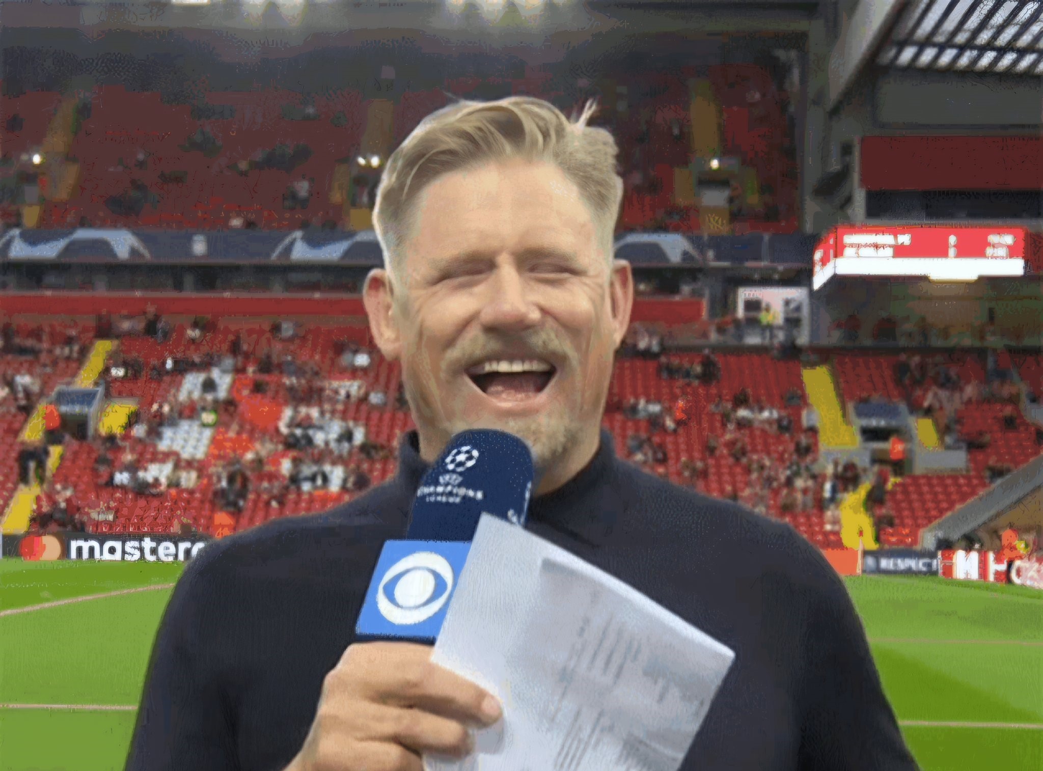 Ο Σμάιχελ ξεφτίλισε τους οπαδούς της Σίτι: «Πω, πω… νέκρα το στάδιο!» (vid)