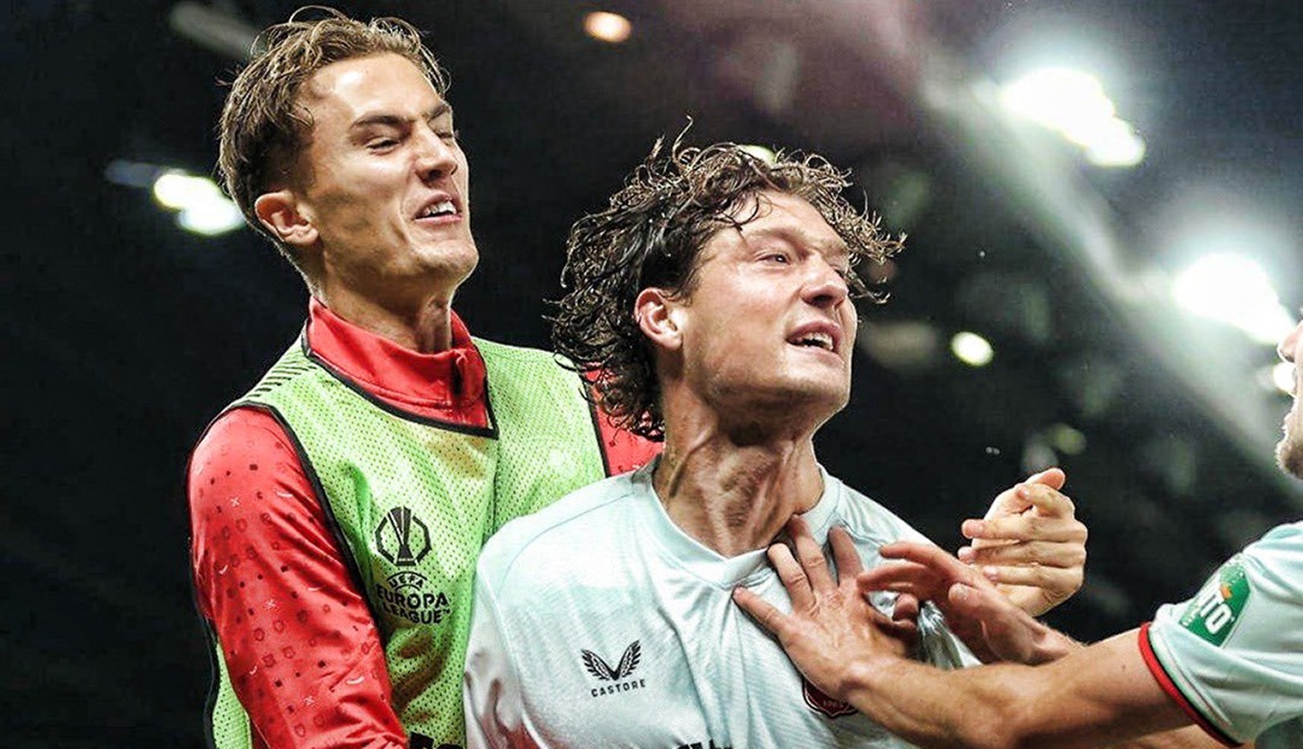 Όρθια η Τβέντε στο Μάντσεστερ, τροφή για σκέψη για… Ολυμπιακό (vids)