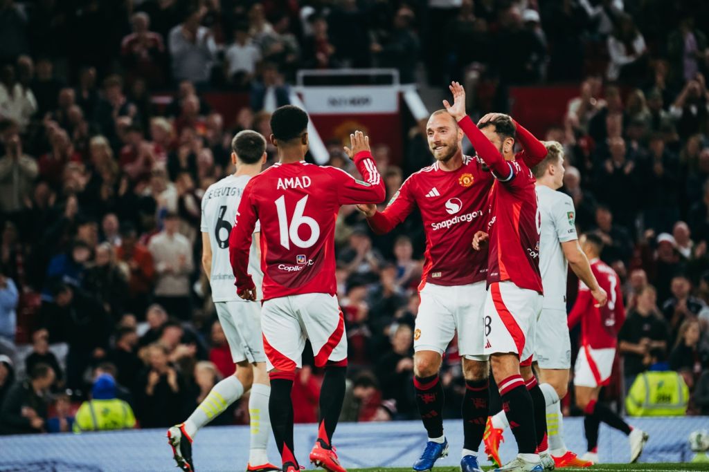 Καλά τα «αστέρια», αλλά η Γιουνάιτεντ έριξε επτάρα στο Carabao Cup! (vids)