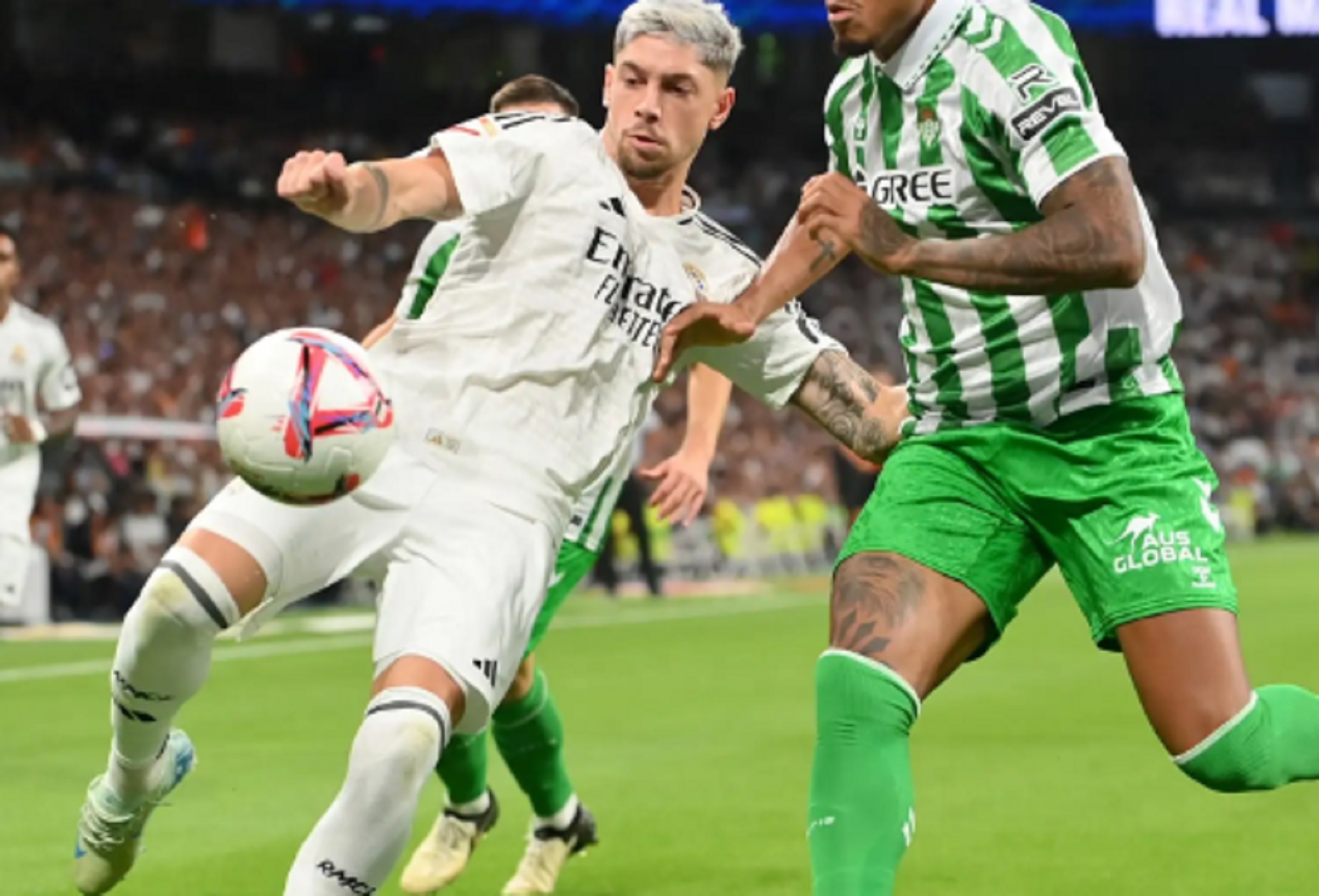 Ο Βαλβέρδε έχει μπει – κυριολεκτικά – στα παπούτσια του Τόνι Κρόος (pic)