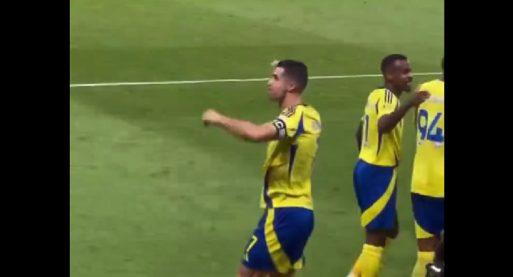 Κριστιάνο, τι κάνεις εκεί; Ο νέος πανηγυρισμός του που έγινε αμέσως viral! (vids)