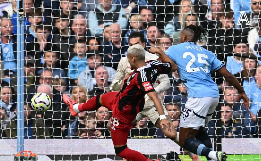 Η Φούλαμ ζάλισε την άμυνα της Σίτι – Πανέμορφο γκολ από έναν πρώην της… Γιουνάιτεντ (vid)