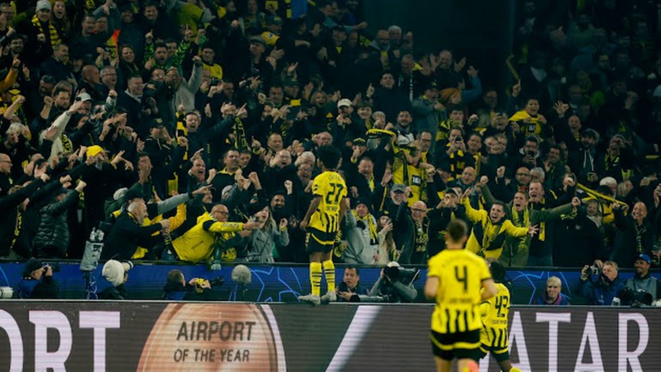 Έγραψε ιστορία ο Αντεγιέμι – Περιζήτητος ο παιχταράς της Ντόρτμουντ (vid)