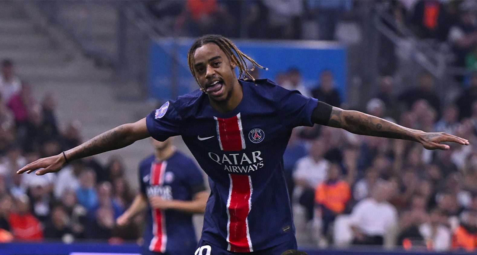 Η Παρί ταπείνωσε τη Μαρσέιγ μέσα στο σπίτι της! (vid)