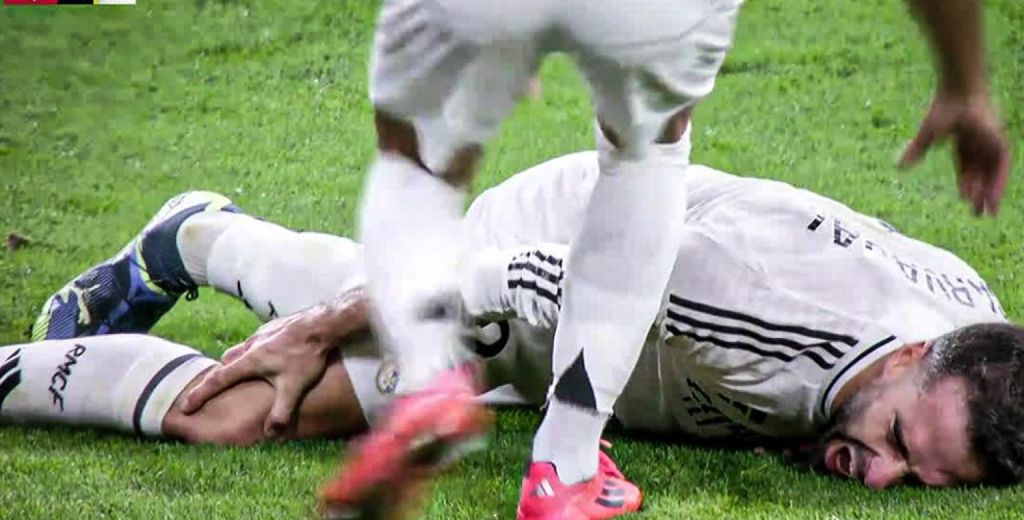 «Ηγέτης» Καρβαχάλ – Σφάδαζε από τους πόνους, αλλά ήταν ΕΚΕΙ για την σύζυγο του (pic)