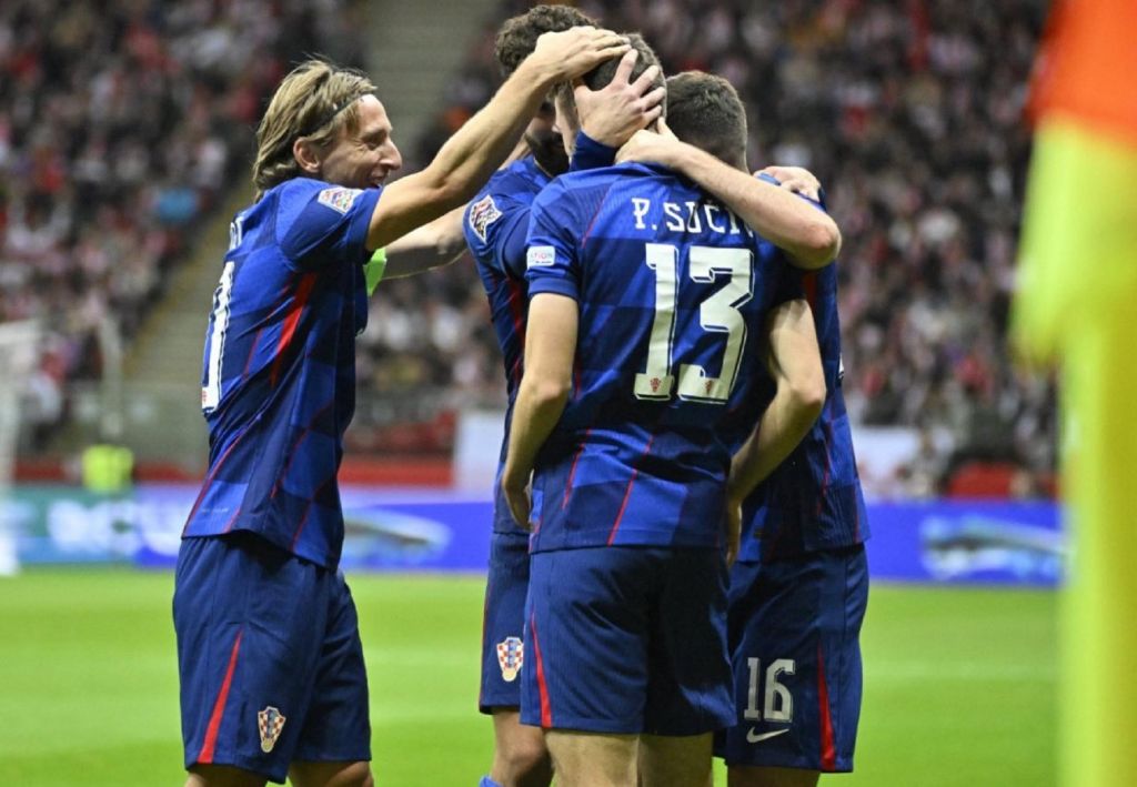 «Πολυβόλο» η Κροατία – Τρία γκολ σ’ έξι λεπτά στους Πολωνούς! (vid)