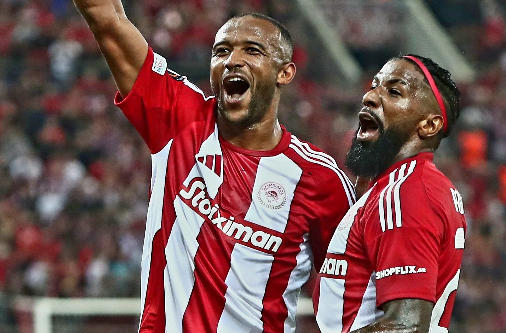 Θρυλική εμφάνιση από Ολυμπιακό και… τέζα η Μπράγκα! (vids)