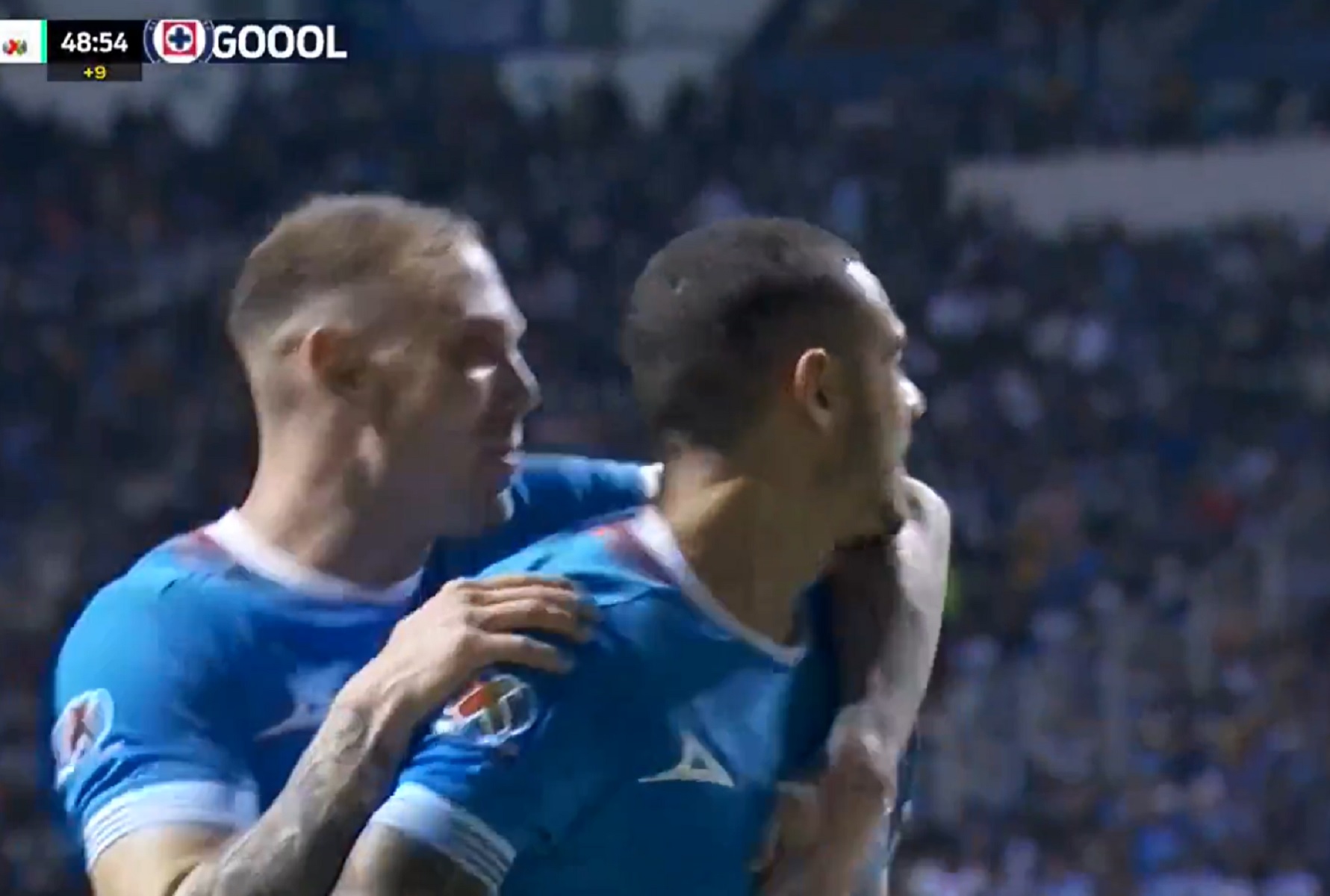 Ασταμάτητος ο Γιακουμάκης στο Μεξικό – Έφθασε τα έξι «παστέλια» (vid)