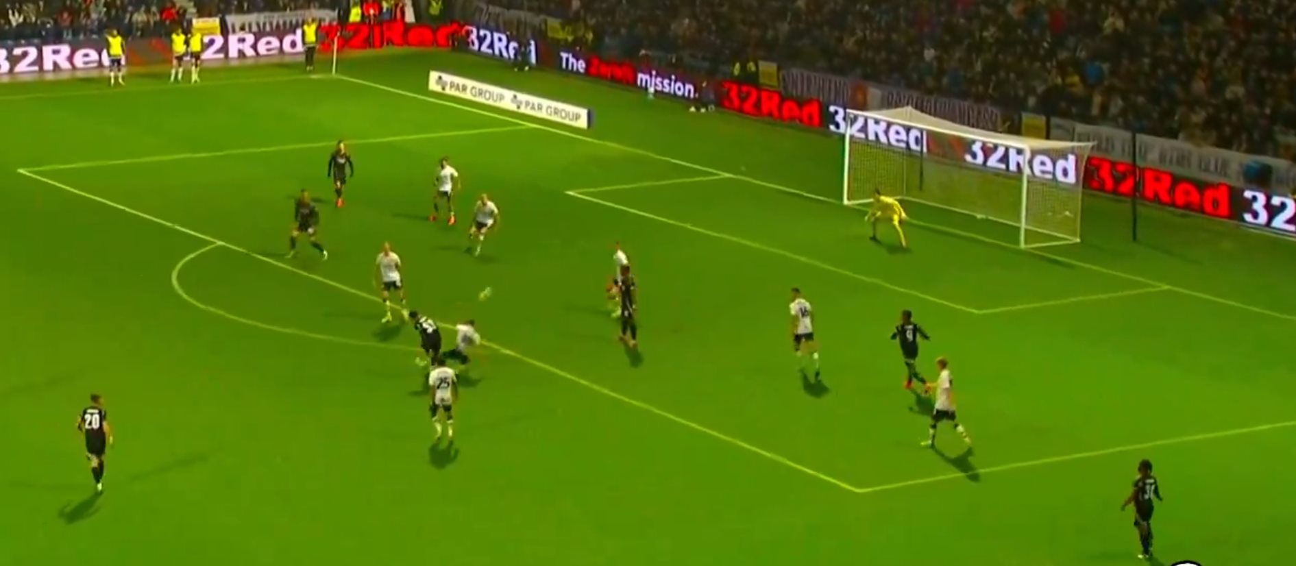 Ο πιτσιρικάς της Άρσεναλ έβαλε τα… γυαλιά σε ΟΛΟΥΣ: Μαγικό γκολ από τον Ενγουενέρι (vid)