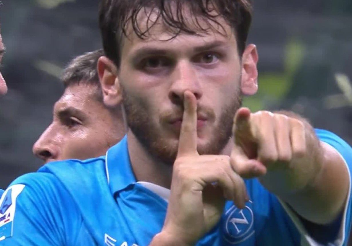 Έβγαλε το… πινέλο του ο Κβαρετσκέλια: Μαγικό γκολ για το 2-0 της Νάπολι! (vid)