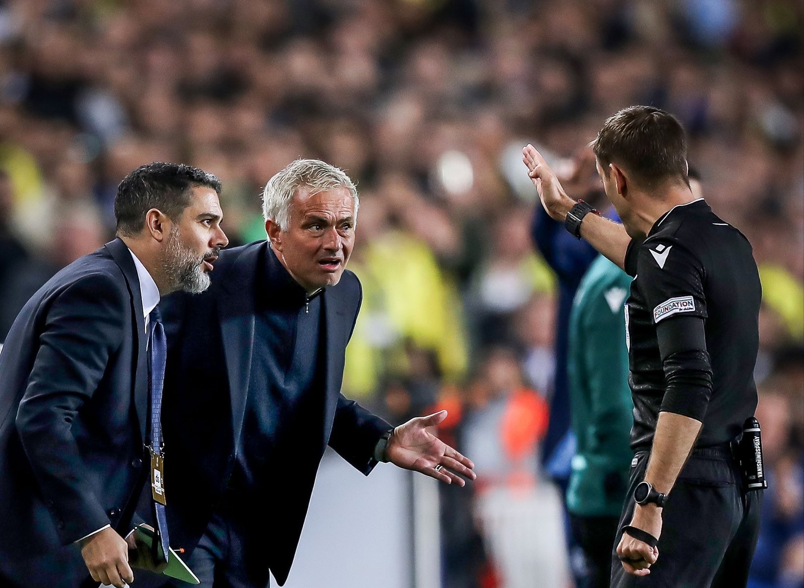 Ο Μουρίνιο μηδένισε Τεν Χαγκ και Γιουνάιτεντ με μια… ατάκα!