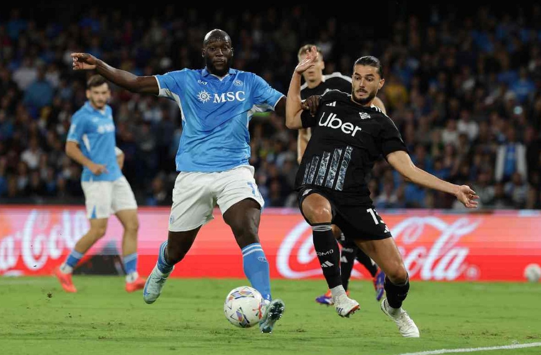 Έπος: Η Κόμο κερνάει… μπύρες τους οπαδούς της Νάπολι στο δεύτερο γύρο (pic)