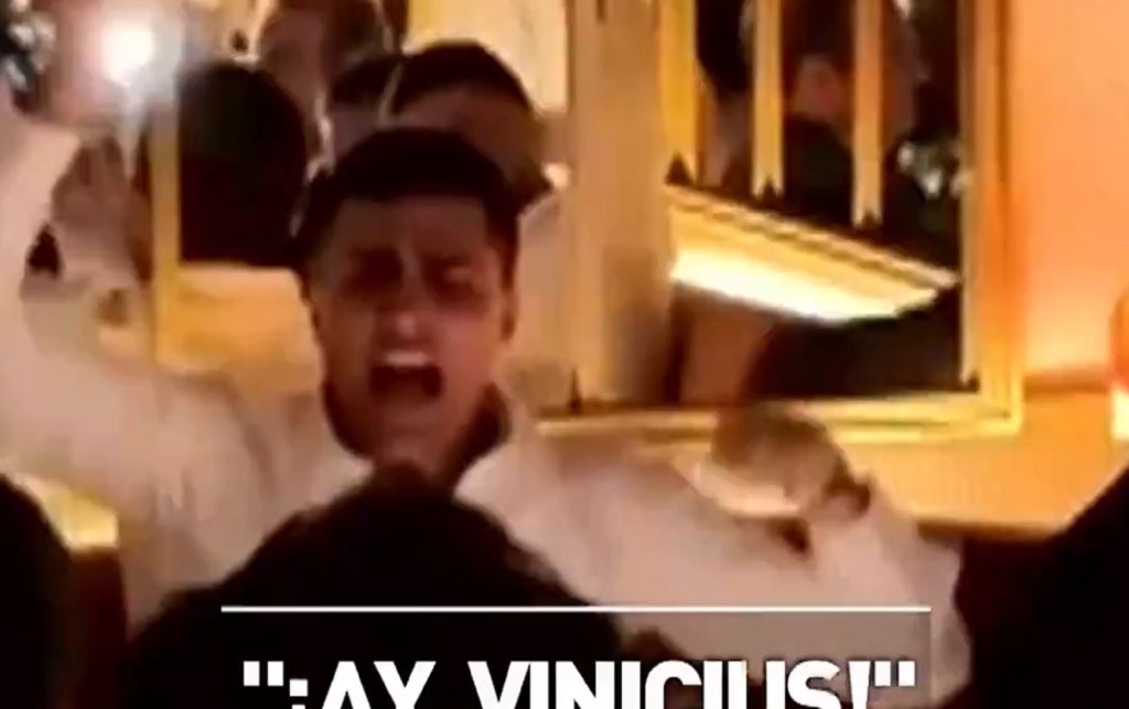Χρυσή Μπάλα: Ξέφυγε ο Ρόδρι τραγουδώντας «Ciao Vinicius» (vid)