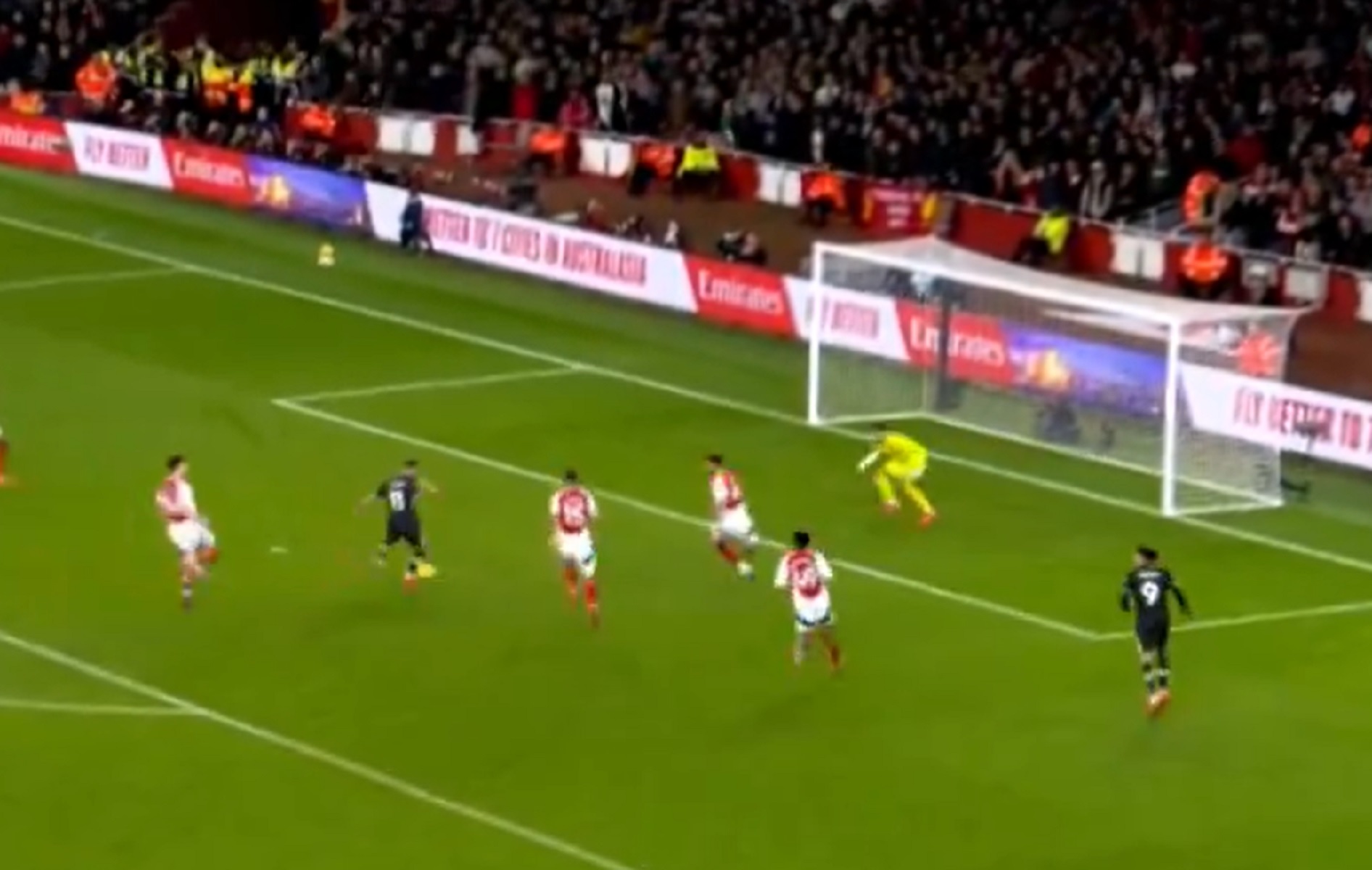 O «δαιμώνιος» Σαλάχ πλήγωσε την Άρσεναλ κάνοντας το 2-2 (vid)