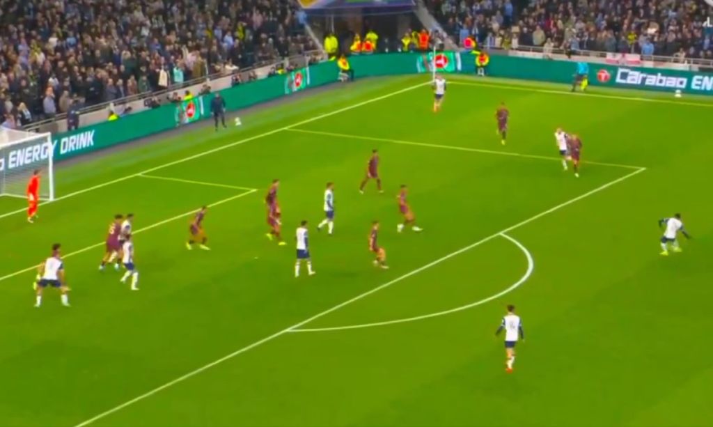 «Ζωγραφιά» του Σαρ και 2-0 η Τότεναμ! (vid)