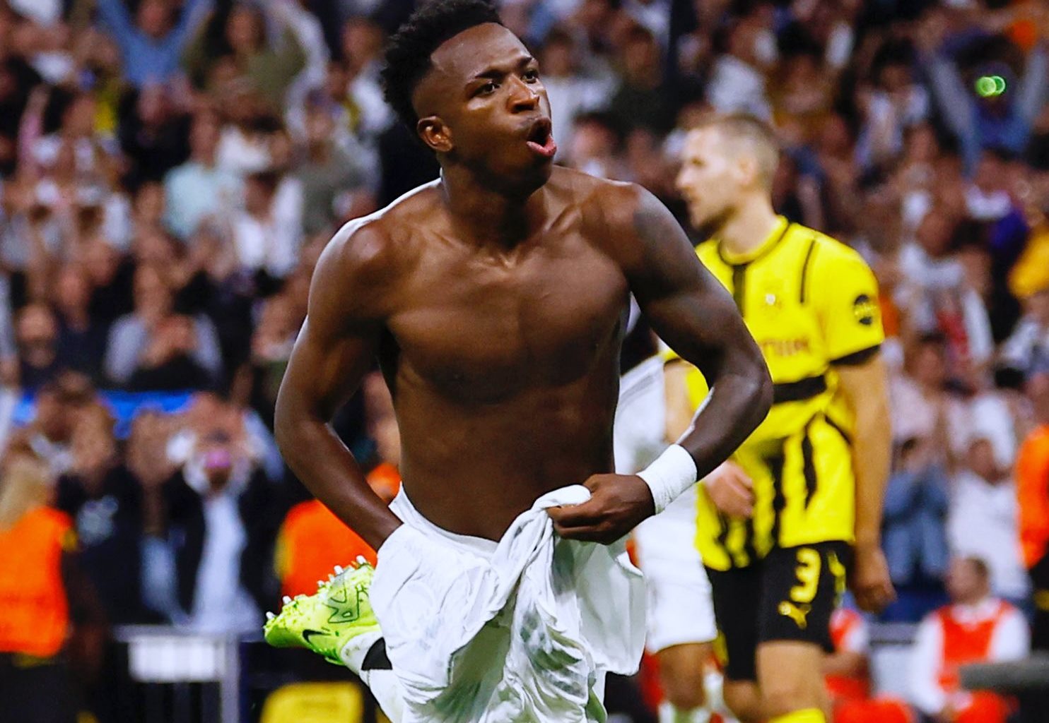 Βινίσιους Τζούνιορ: Το απίθανο show του που δείχνει «Χρυσή Μπάλα»! (vids)