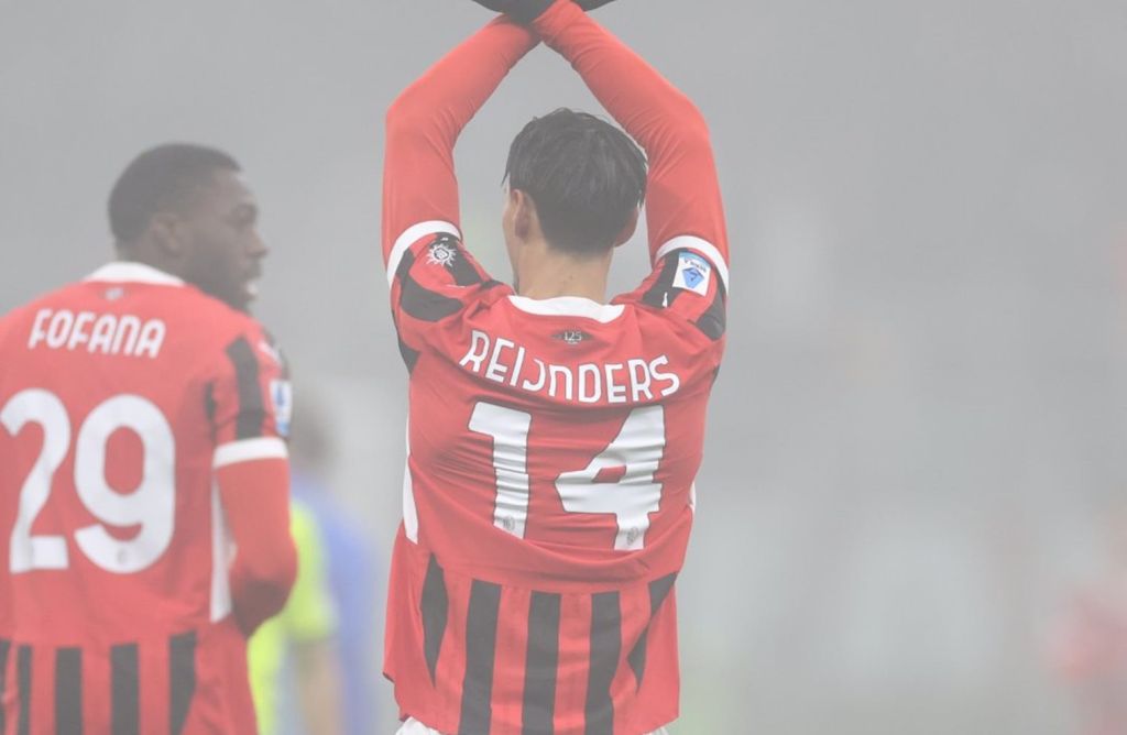 Ανέβασε ταχύτητα η Μίλαν και χάθηκε μέσα στην ομίχλη! (vids)