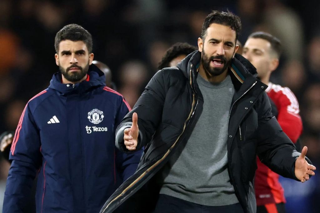 Άλλαξε ακόμα και την… προθέρμανση της Γιουνάιτεντ ο Αμορίμ! (vid)