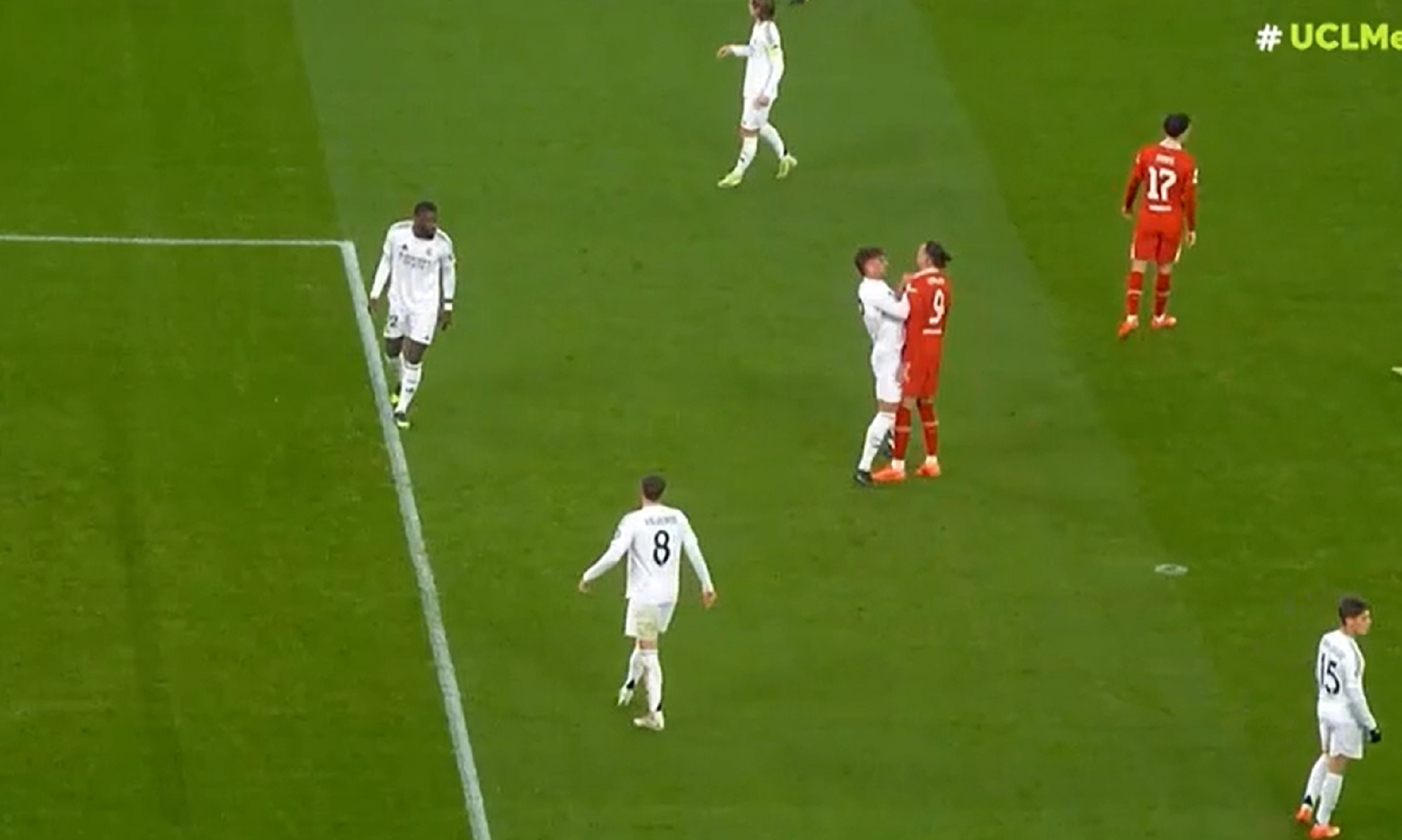 «Κοκορομαχία» και… μπουνίδια Ασένσιο με Νούνιες μέσα στη περιοχή της Ρεάλ (vid)