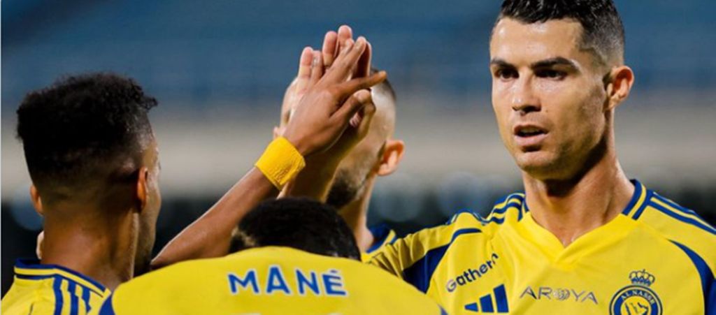 O Μανέ διδάσκει στον… Κριστιάνο πως μπαίνουν τα πλασέ! (vids)