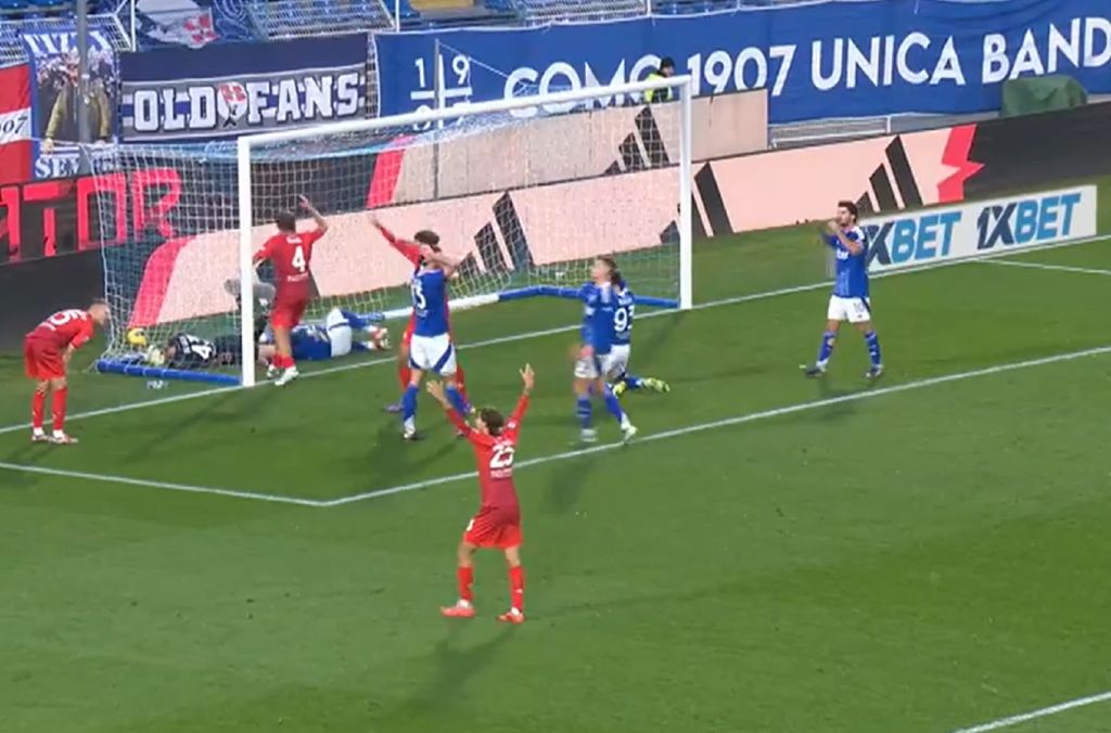 Ο Ντε Χέα μας χάρισε την – τριπλή – απόκρουση της χρονιάς (vid)