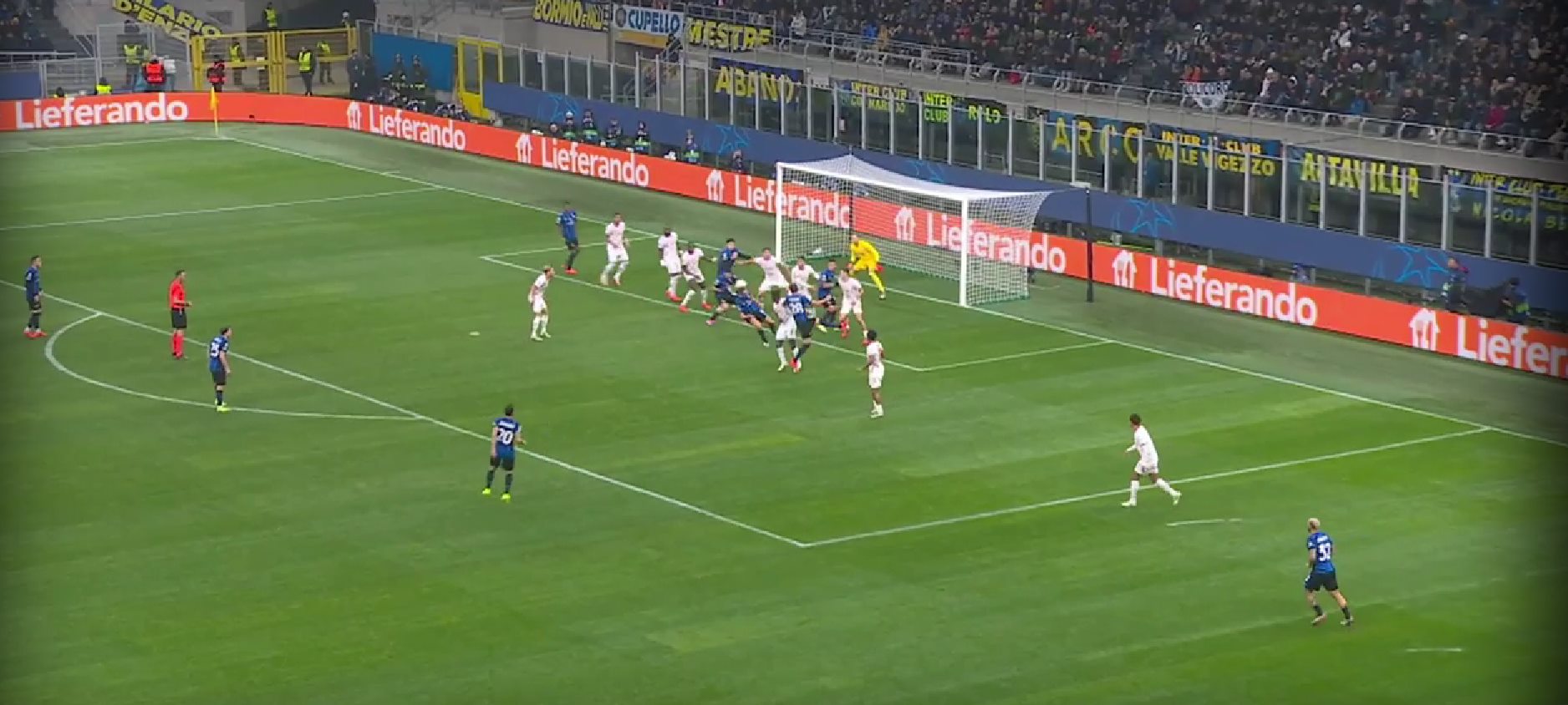 Champions League: Έχει… μέλι το πόδι του Ντι Μάρκο και έτσι σκόραρε η Ίντερ! (vid)