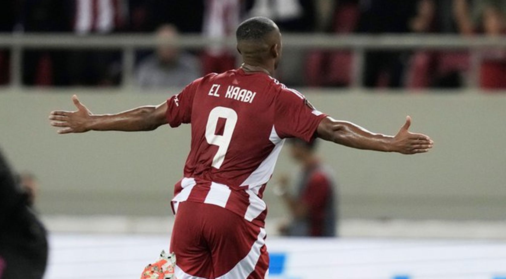 Ολυμπιακός – ΑΕΚ: Θρυλικό ξέσπασμα του Ελ Καμπί!