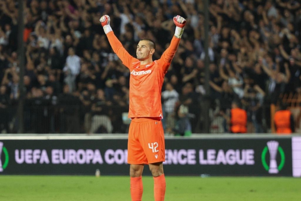 Προβάρει τη φανέλα βασικού με την εθνική Κροατίας ο Κοτάρσκι