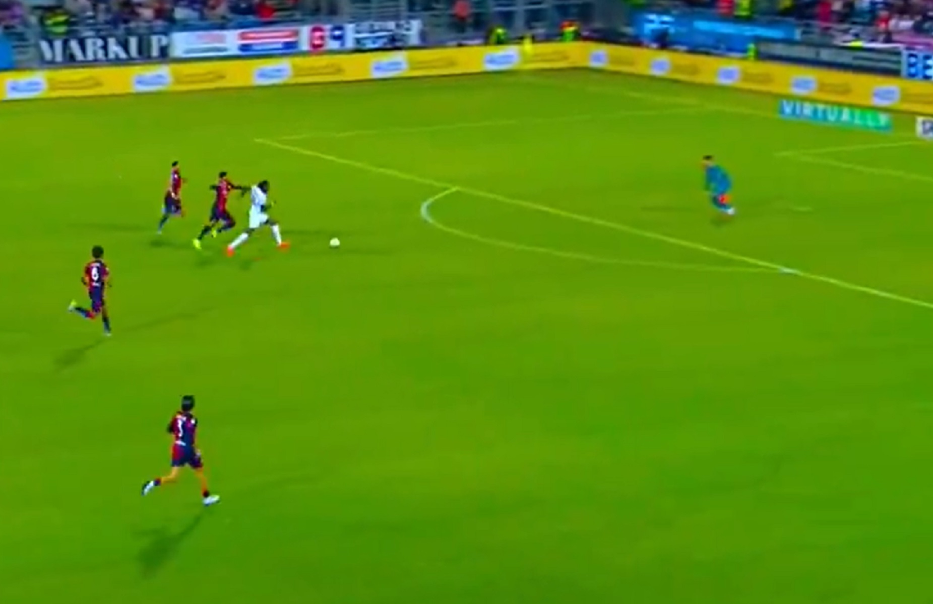 Με σπασμένα φρένα ο Λεάο – «Δίμπαλο» στη Σαρδηνία (vid)