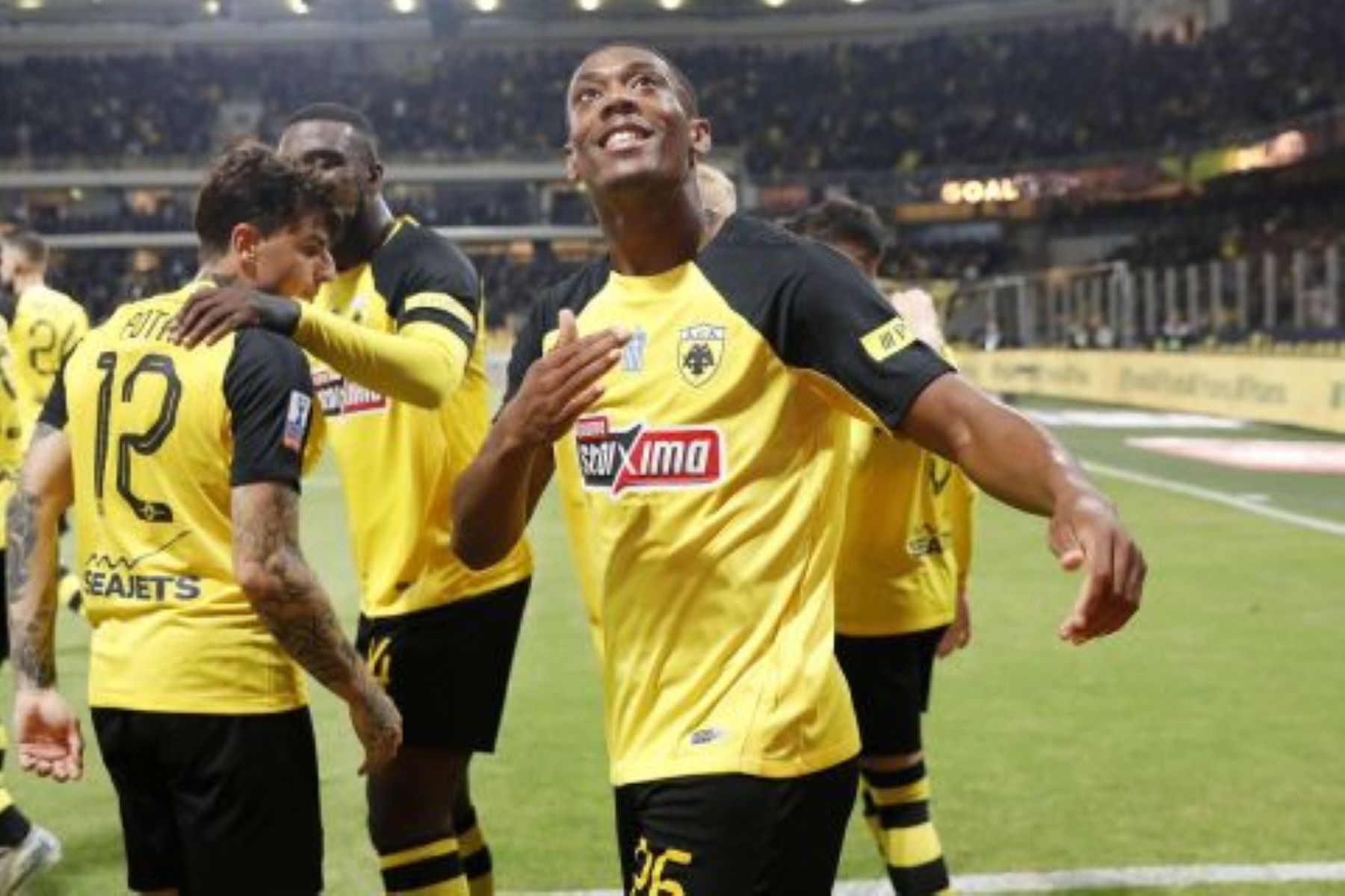 Αγγλικά ΜΜΕ: «Ο Μαρσιάλ παίζει ασταμάτητα στην ΑΕΚ! Στην Γιουνάιτεντ τραυματιζόταν συνέχεια»