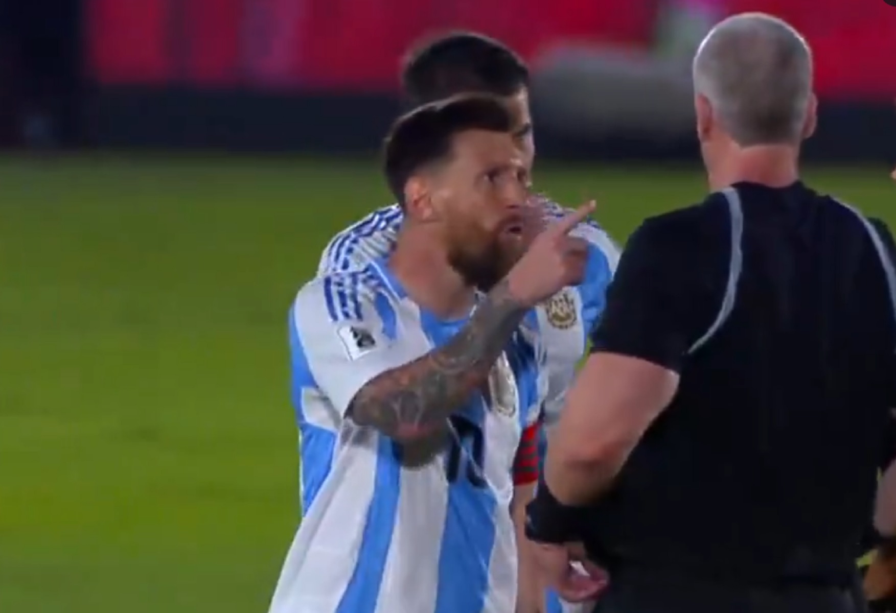 Έξω φρενών ο Μέσι: «Είσαι δειλός» φώναζε στον διαιτητή του Παραγουάη – Αργεντινή (vid)