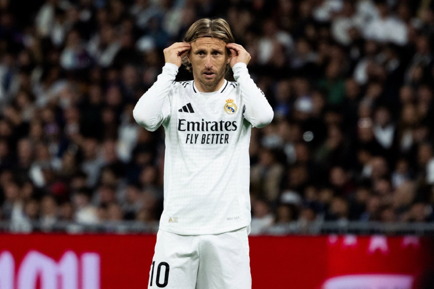 Δεν αξίζουν δάκρυα για τον ΤΕΡΑΣΤΙΟ Λούκα Μόντριτς!