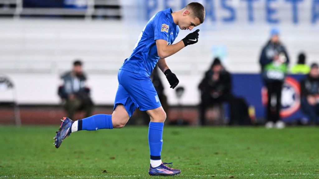 H όμορφη ανάρτηση της UEFA για Εθνική Ελλάδος και Μουζακίτη (pic)