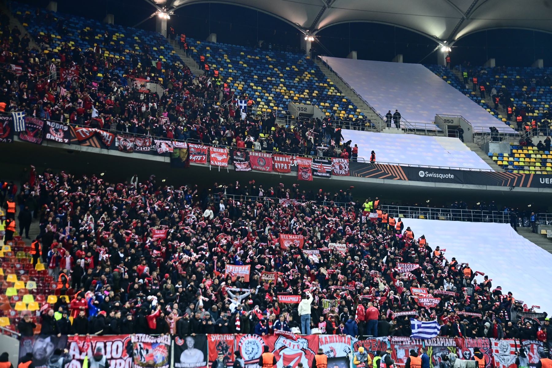 H όμορφη ανάρτηση του Ολυμπιακού για την «ερυθρόλευκη» λαοθάλασσα στο Βουκουρέστι (pic)