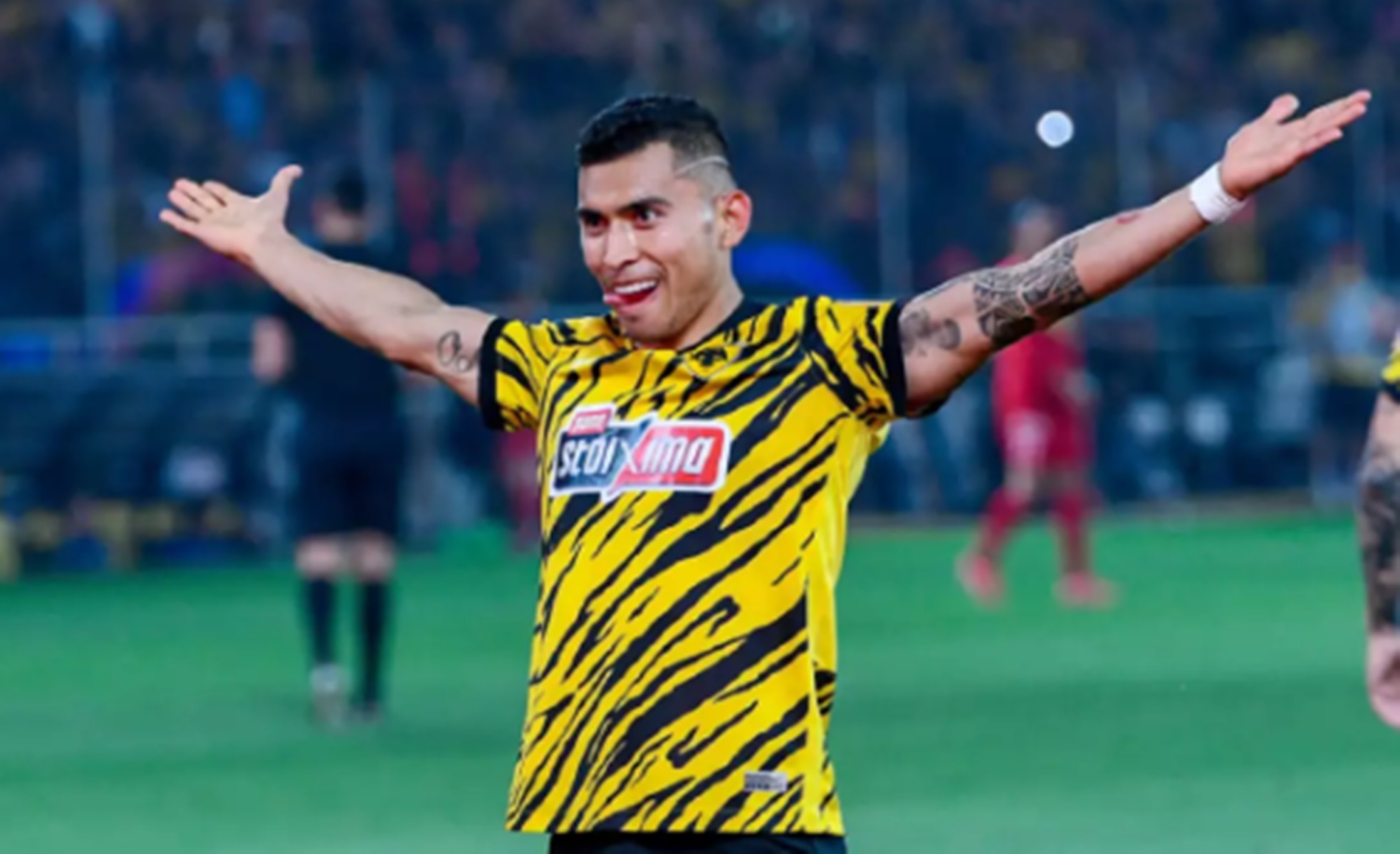 Δεν πάει πουθενά ο Πινέδα, μένει στην ΑΕΚ και το βροντοφωνάζει!