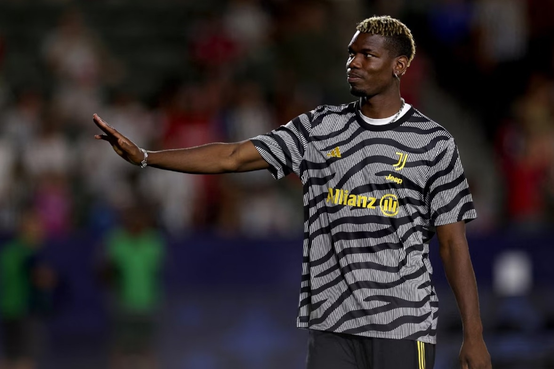 O Πολ Πογκμπά βγαίνει από τη… ναφθαλίνη και επιστρέφει στη δράση